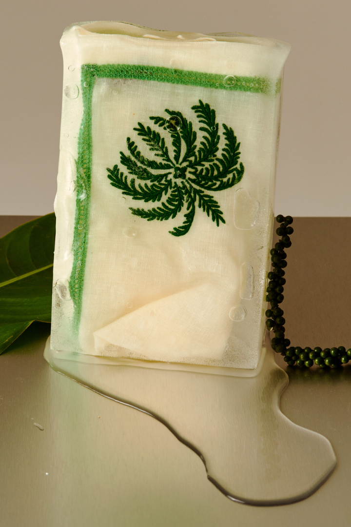 Serviette de table brodée palmier