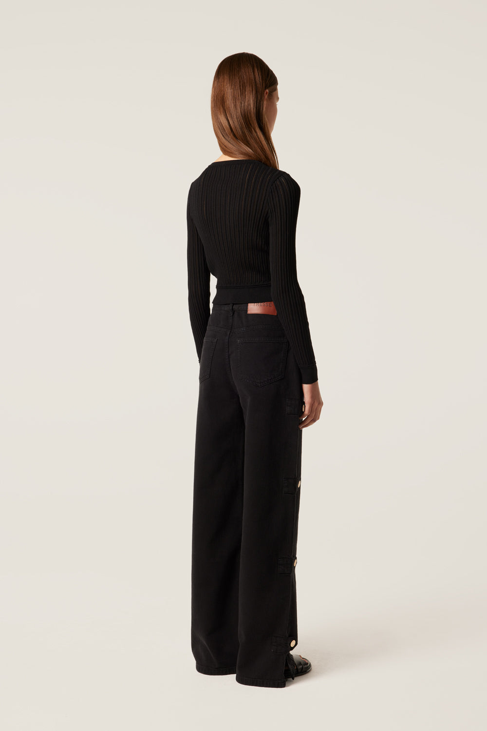 Top en maille à perles dorées