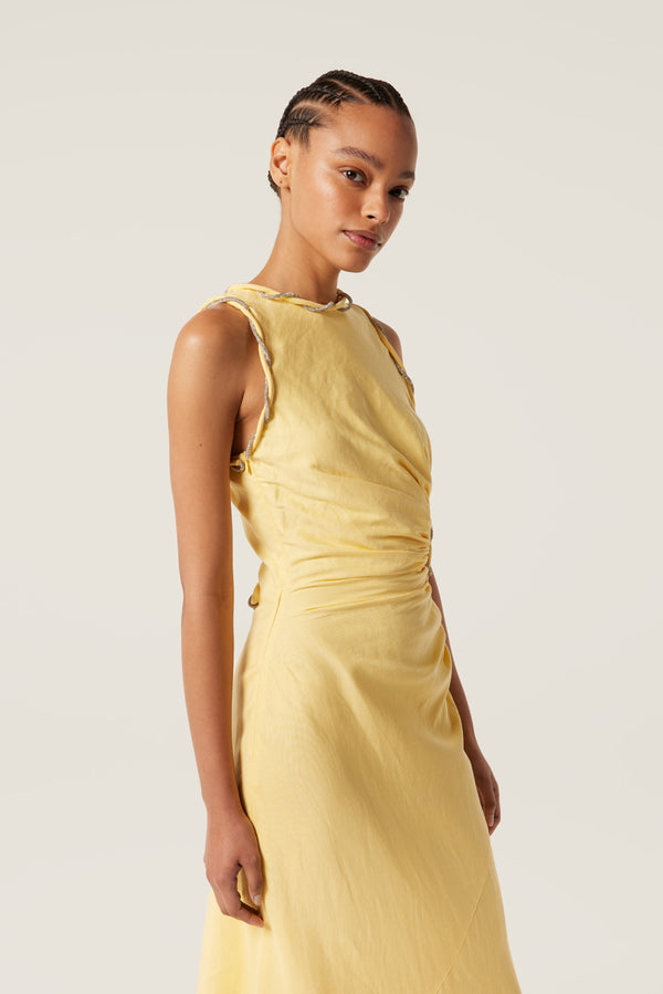 Robe longue strassée à découpe