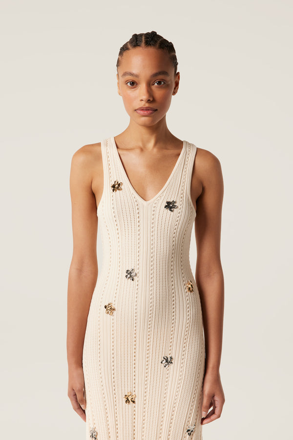 Robe longue à fleurs métalliques