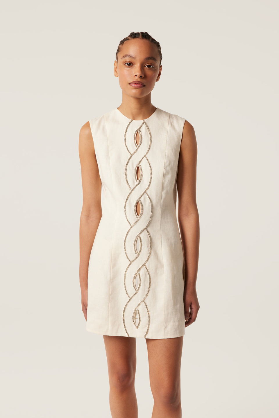 Robe courte à tresse écrue
