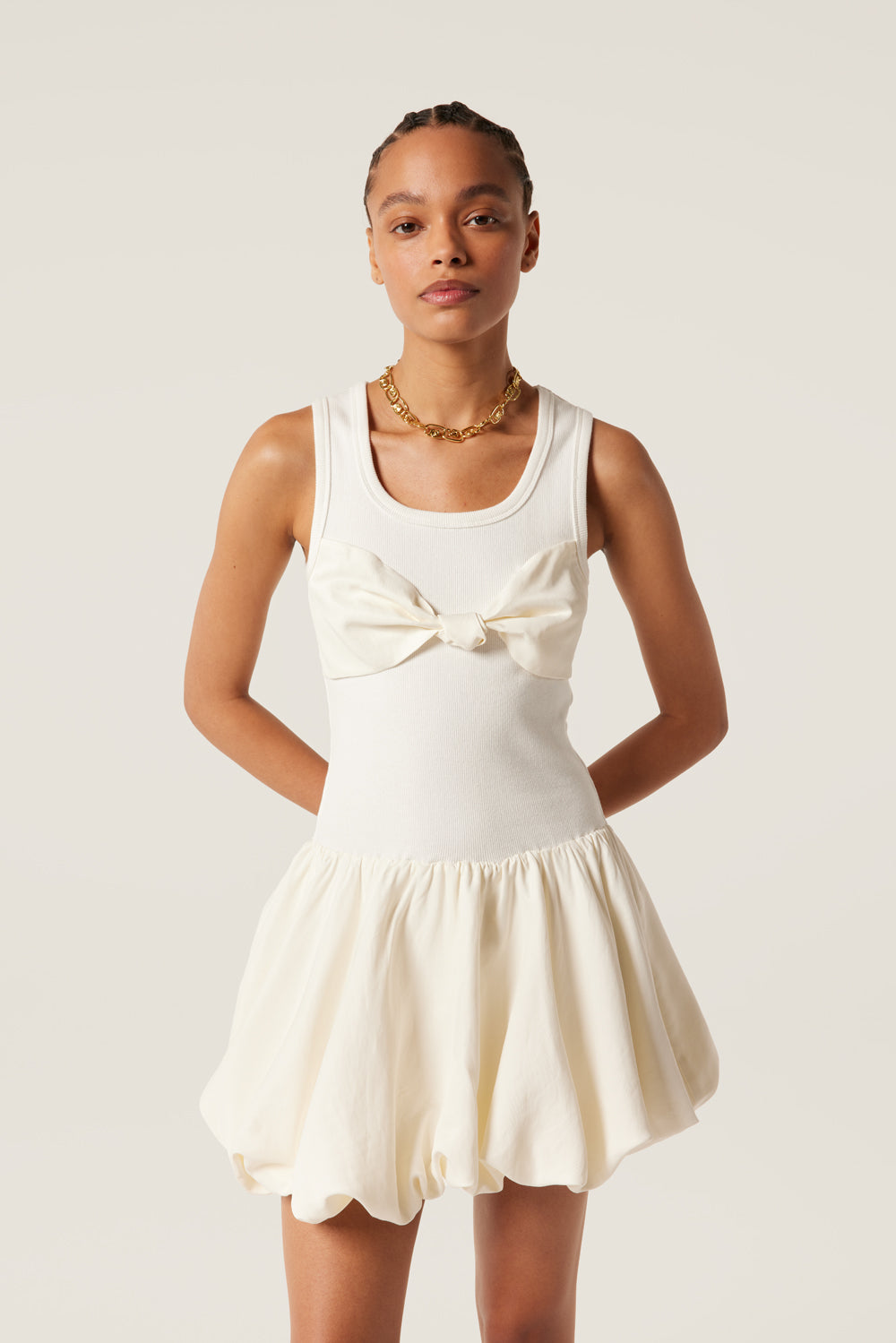 Robe courte effet boule