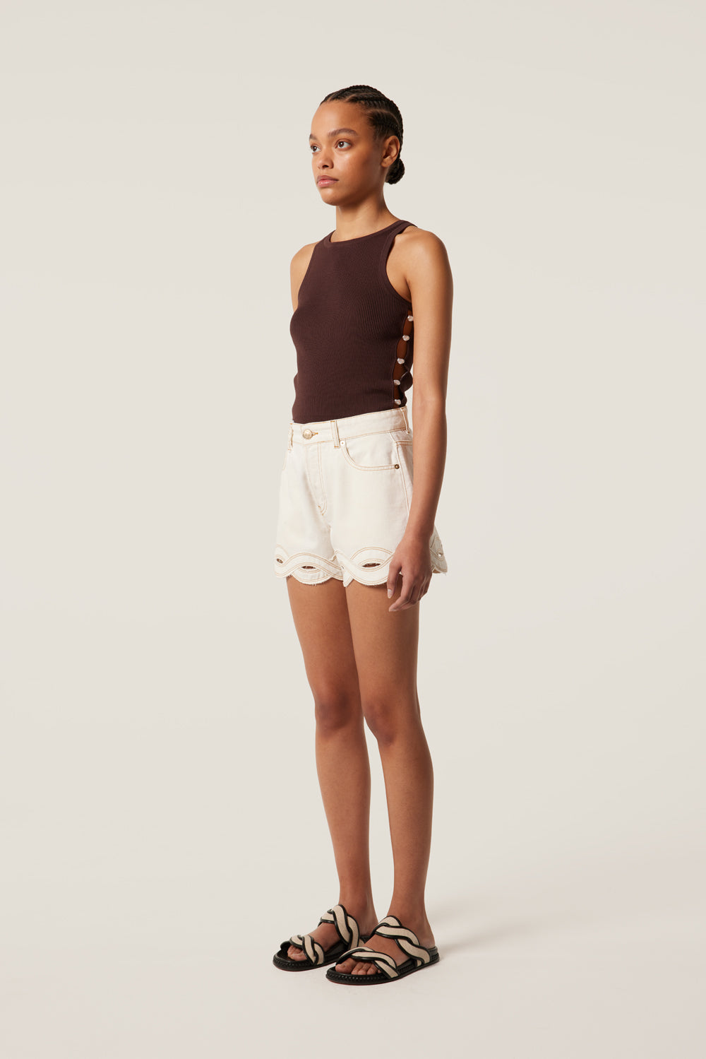 Ecru braided opening shorts