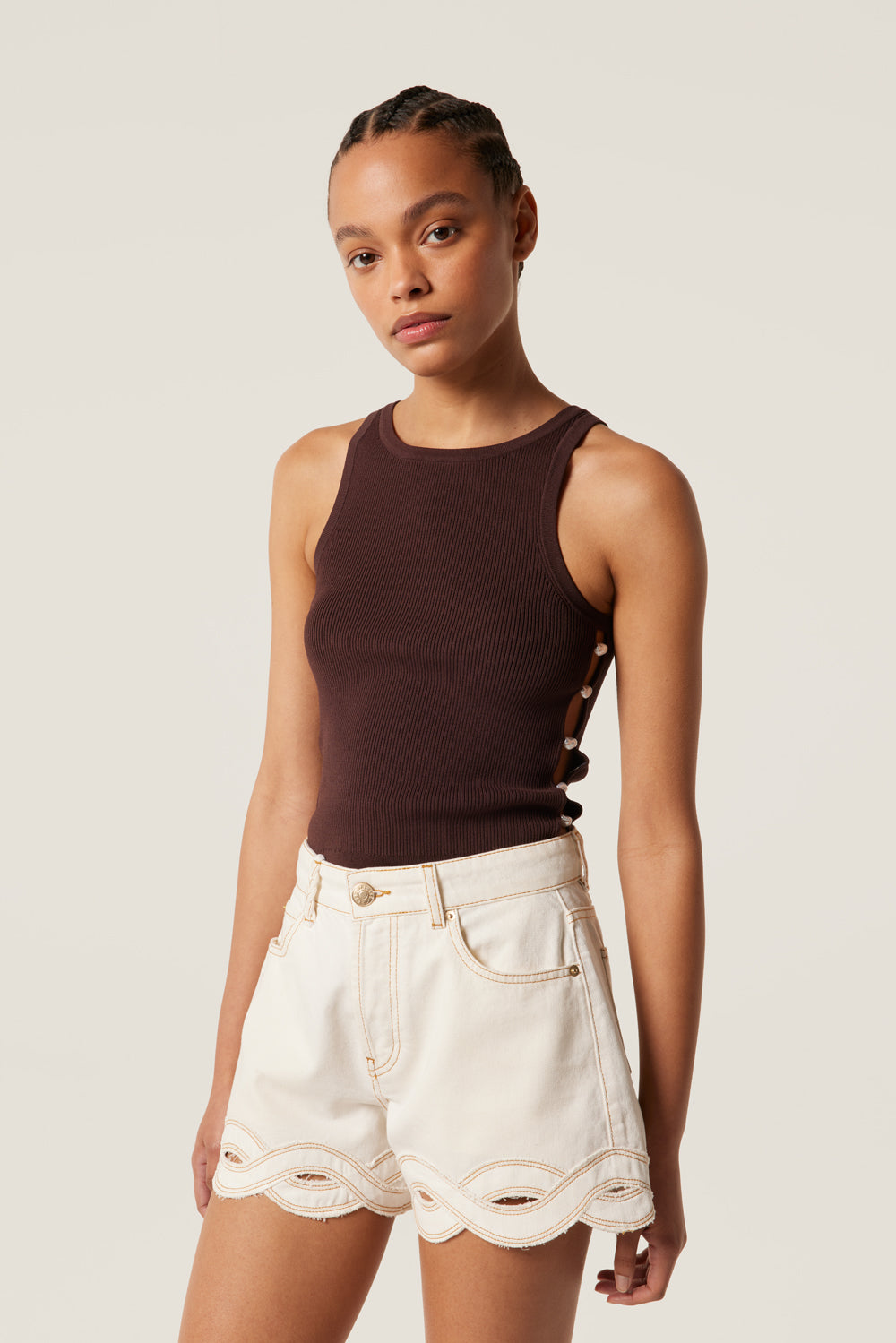 Ecru braided opening shorts