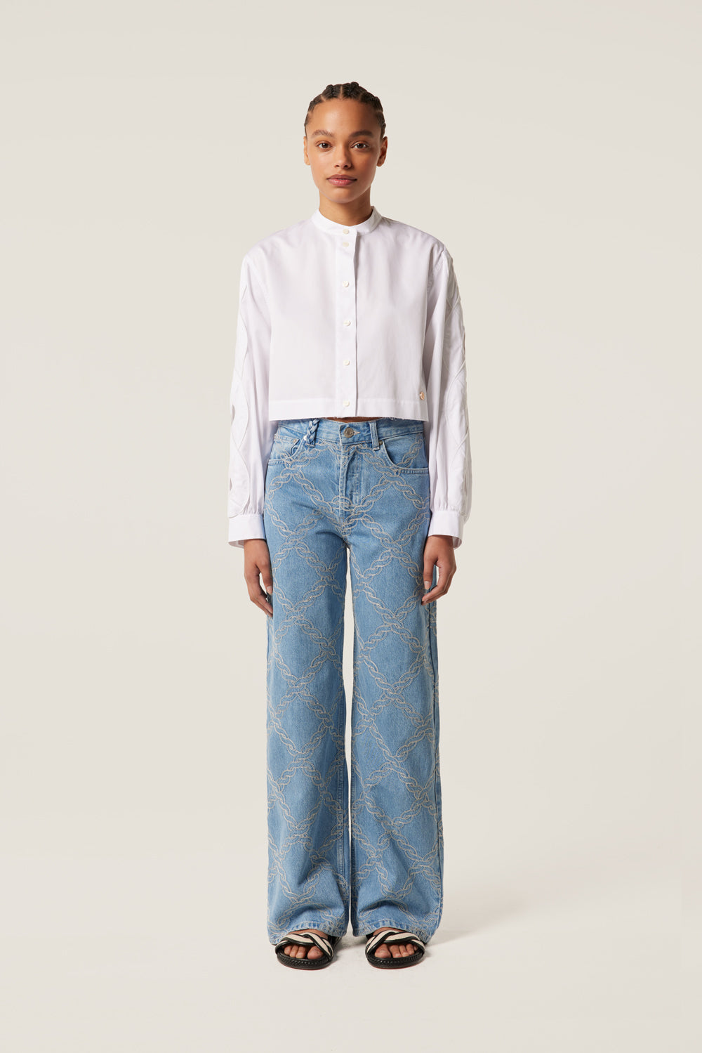 Shirt with braid opening