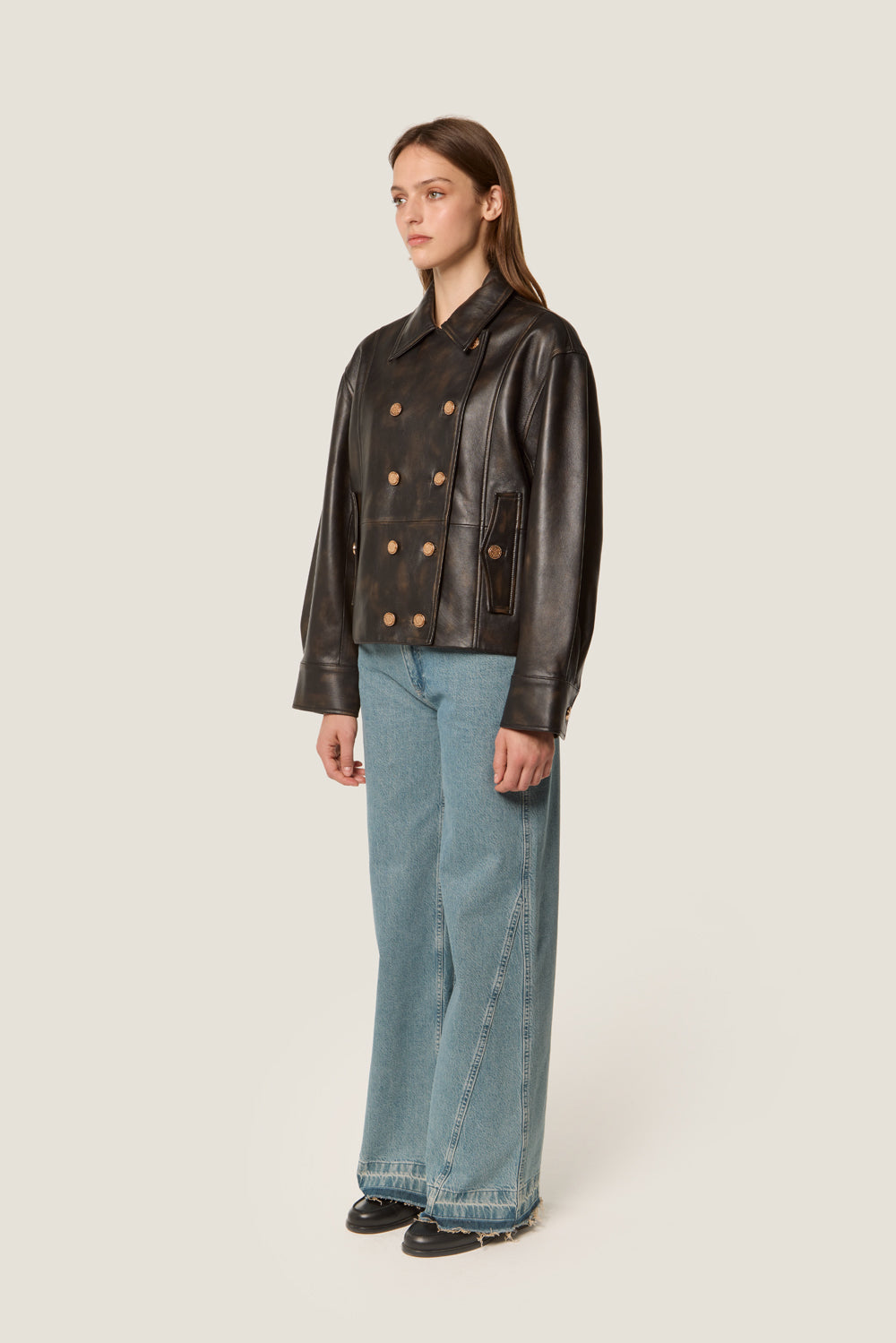 Veste en cuir à double boutonnage