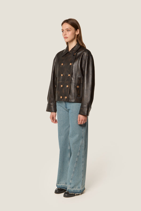 Veste en cuir à double boutonnage