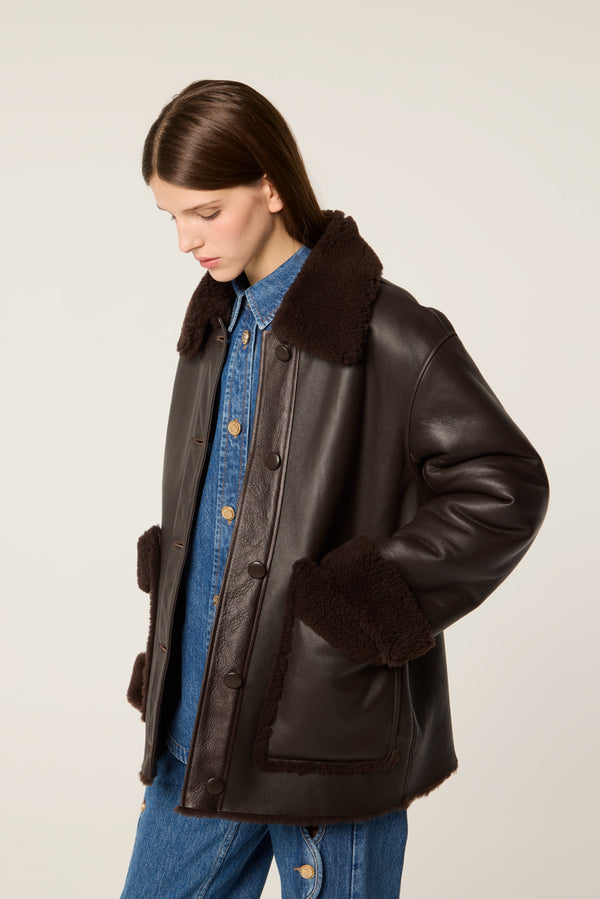 Veste en peau lainée