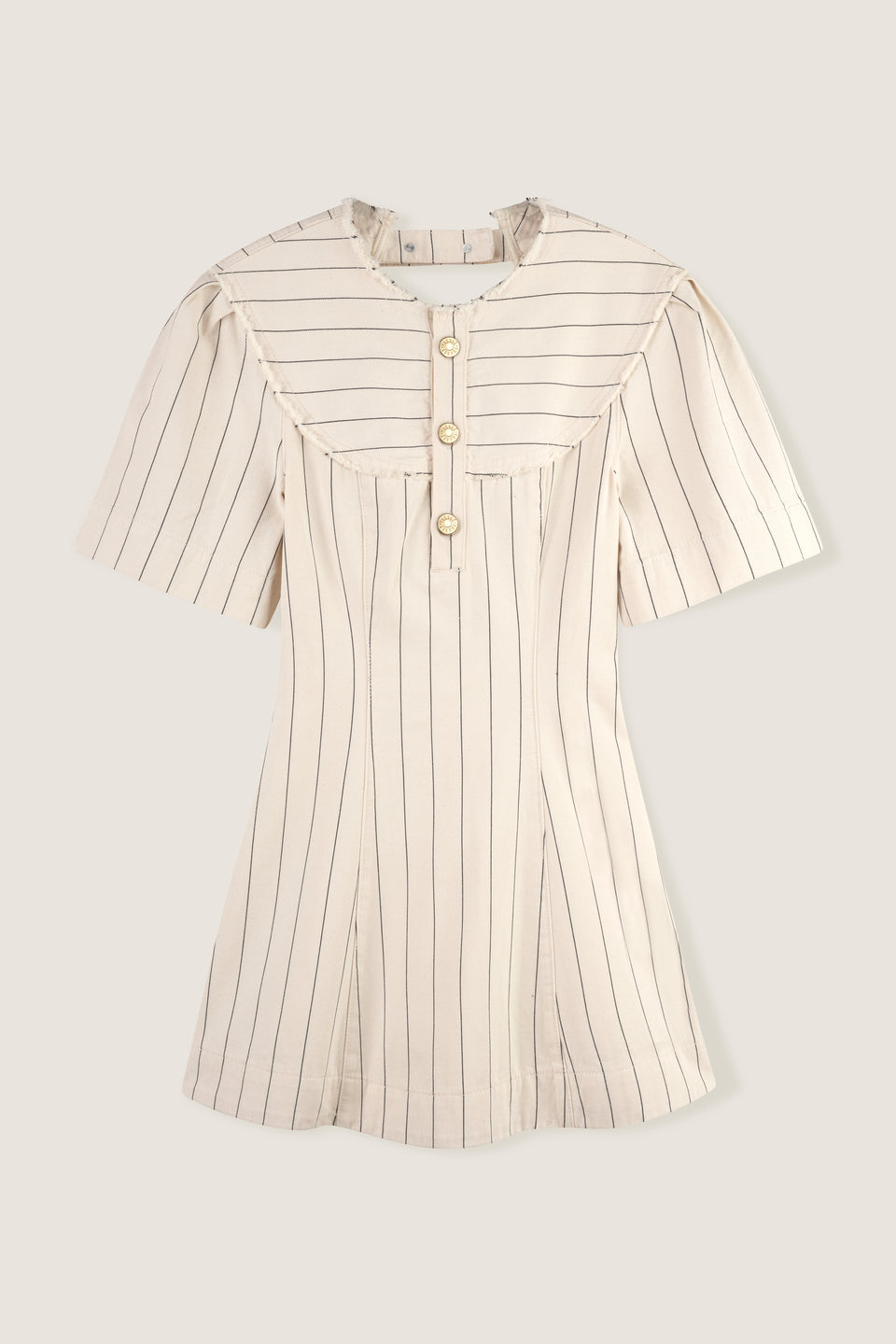 Robe courte dos nu