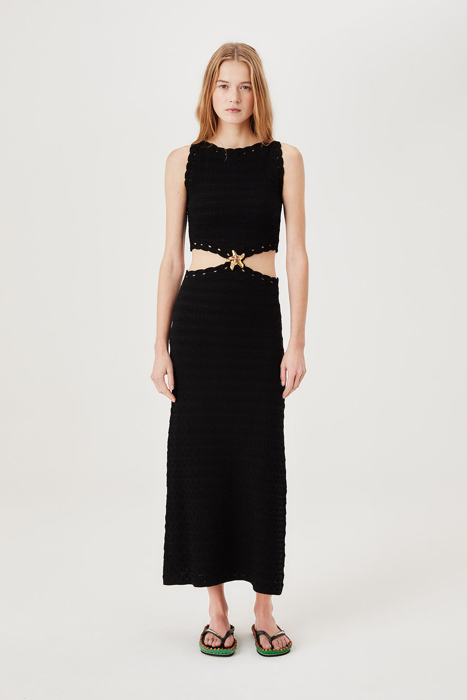 Robe longue à étoile dorée