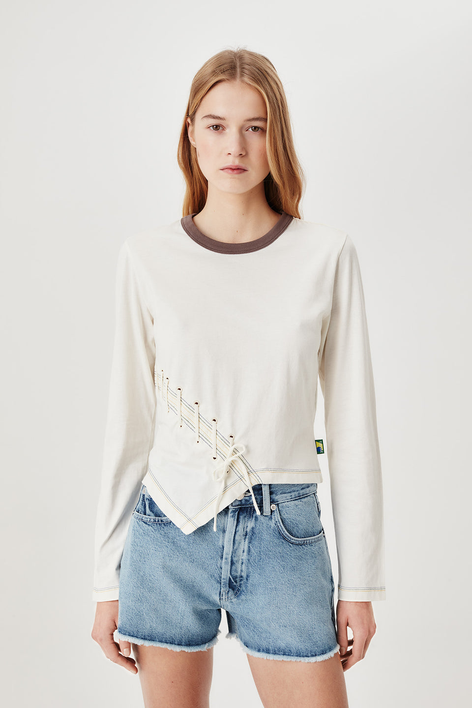 T-shirt à laçage