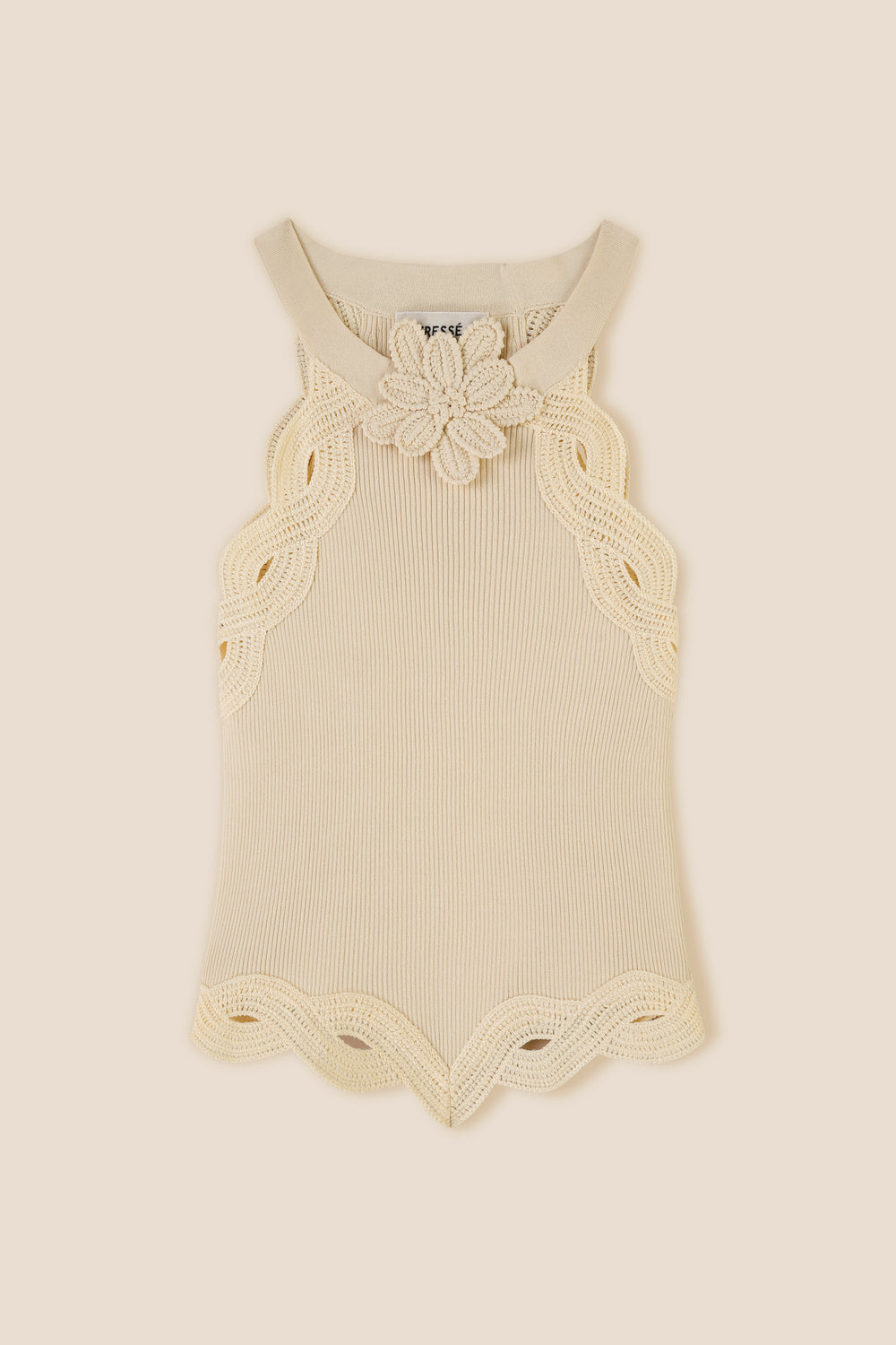 Top avec fleur en crochet