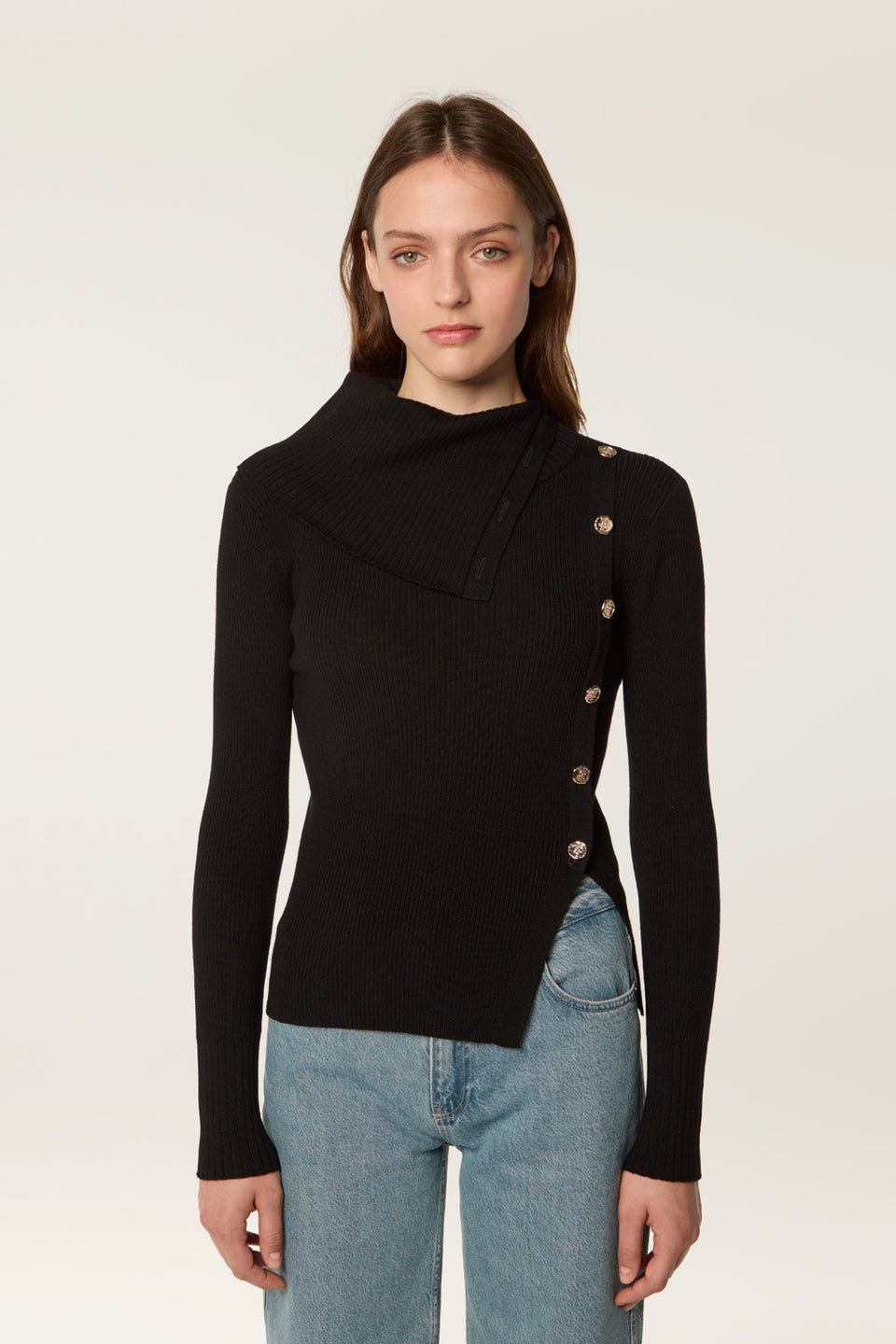 Pull à col asymétrique