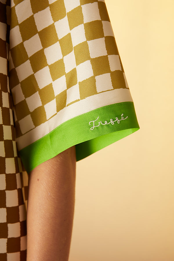 Chemise en soie à damiers