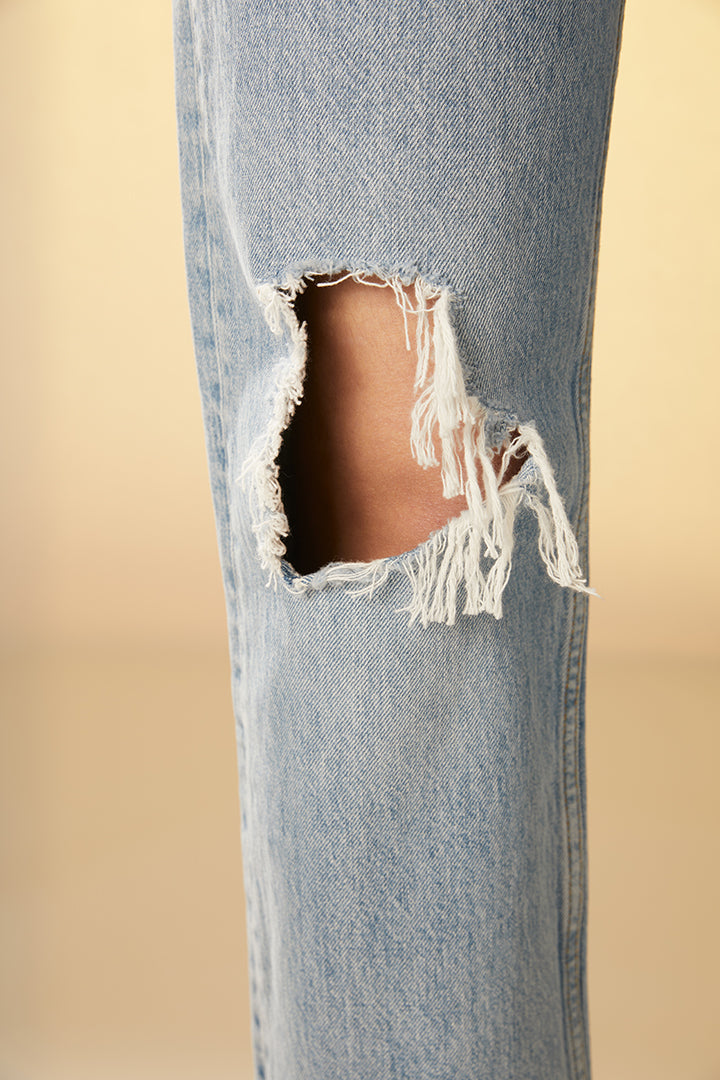 High-waisted straight-leg washed denim