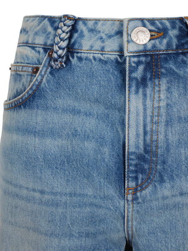Denim délavé coupe large