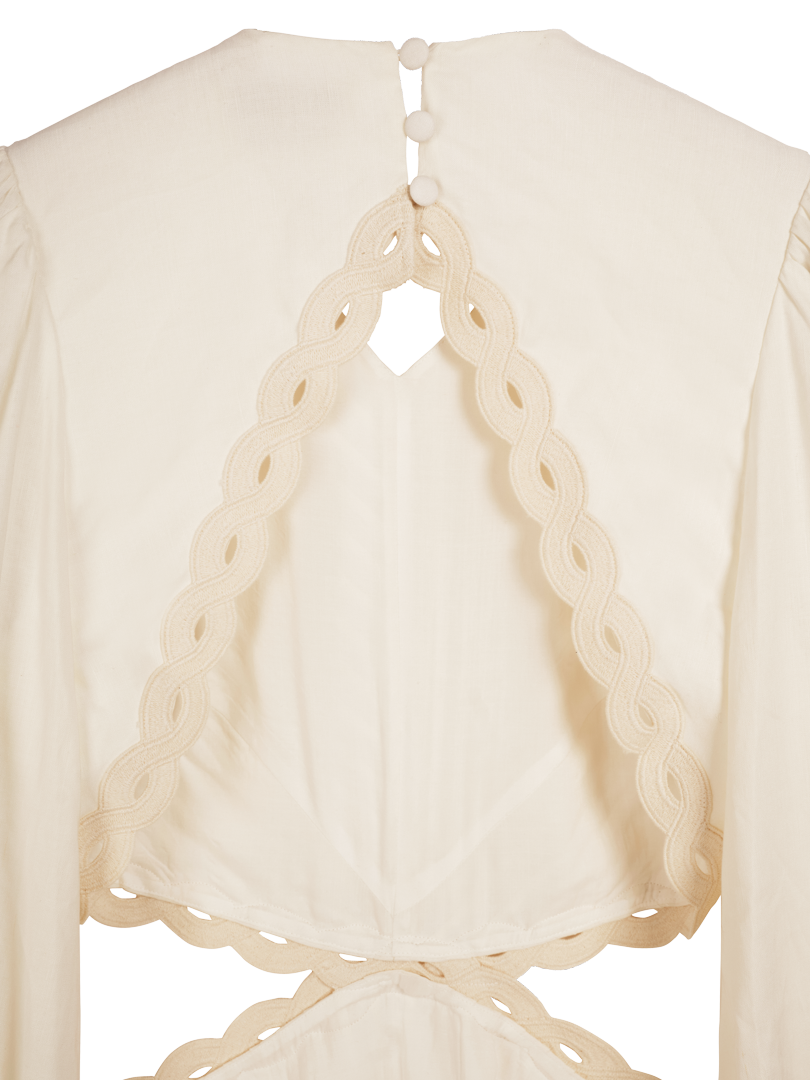 Robe dos nu tresse