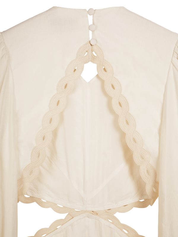 Robe dos nu tresse