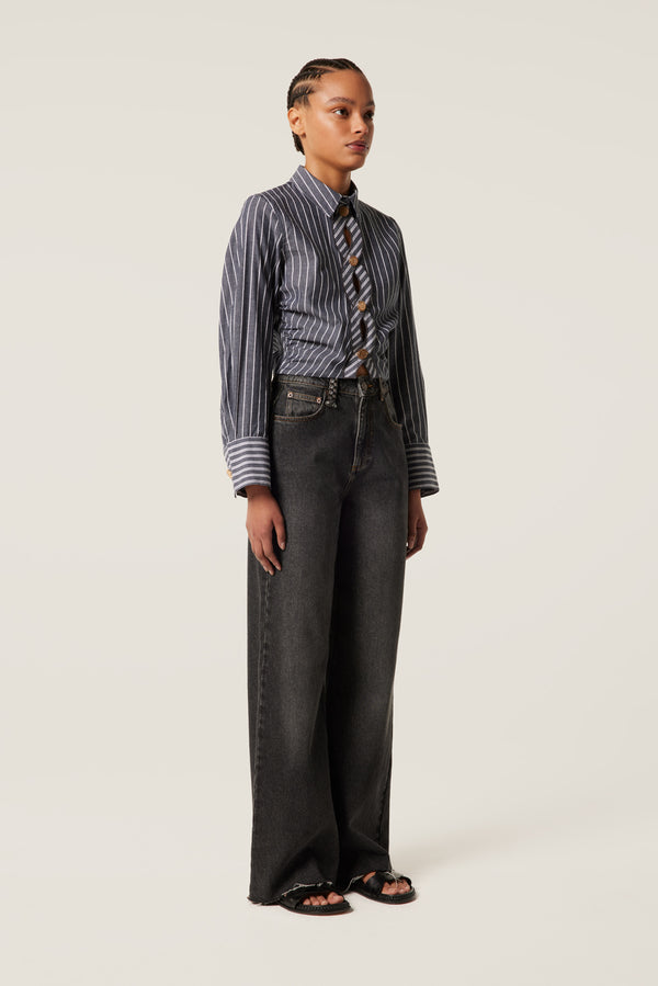 Denim noir délavé