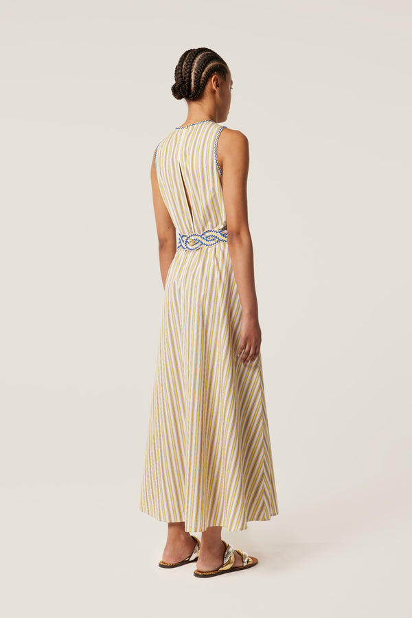 Robe longue évasée