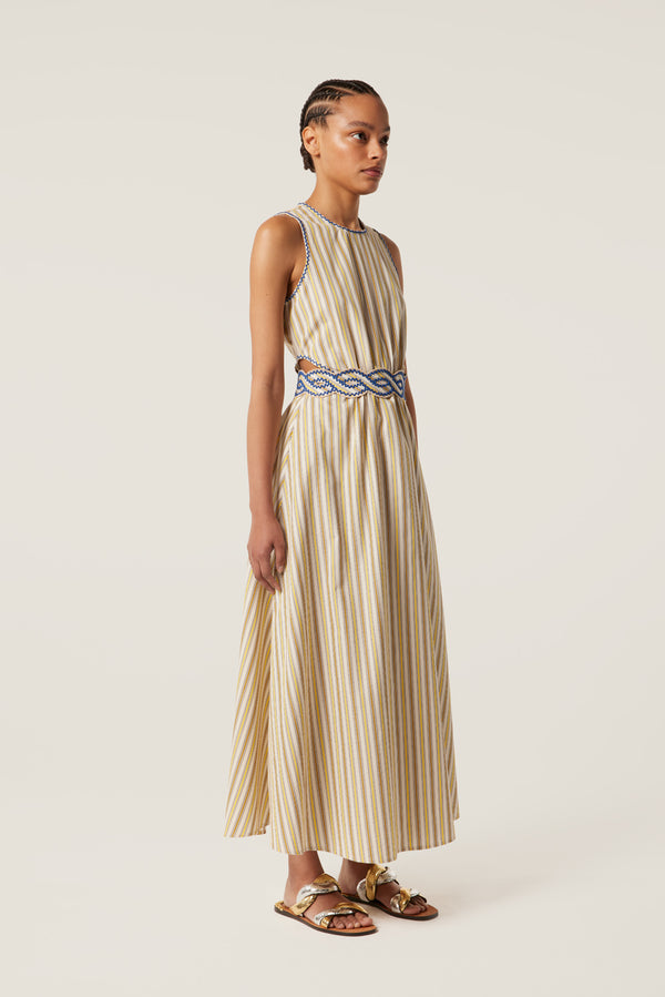 Robe longue évasée