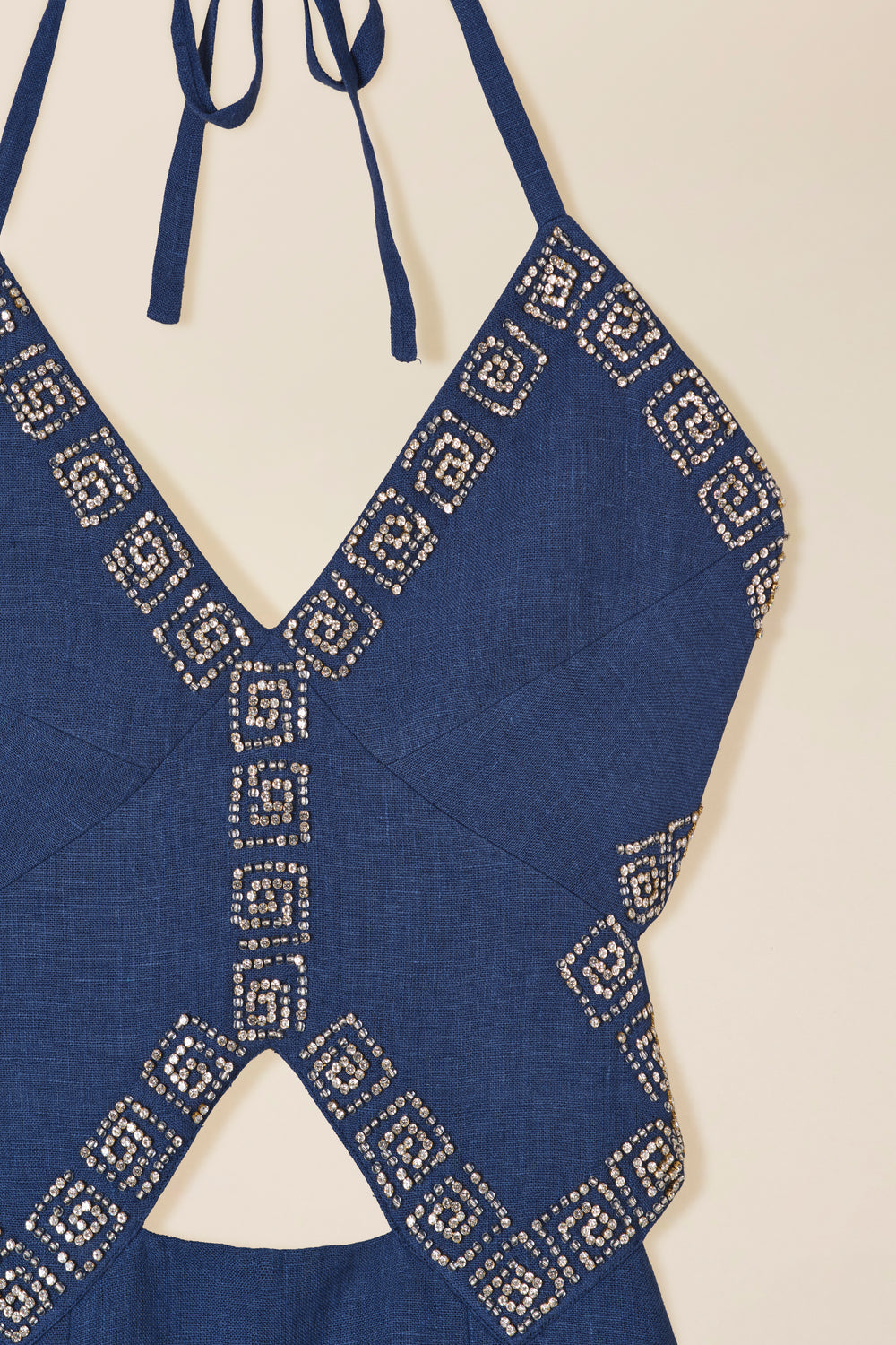 Robe courte à strass