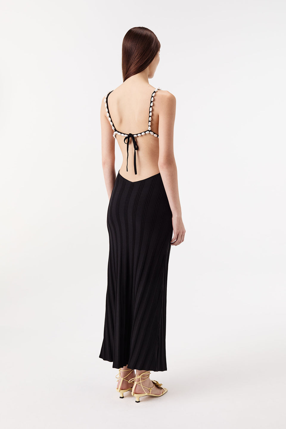 Robe longue en maille dos nu