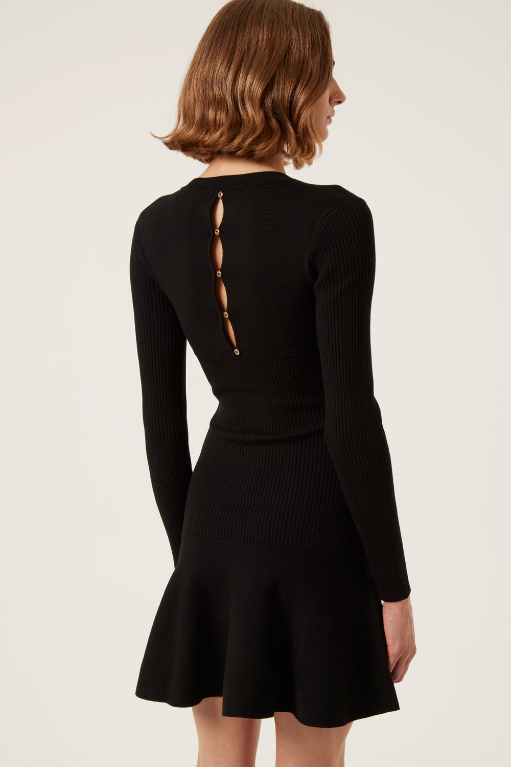 Short fitted knit dress