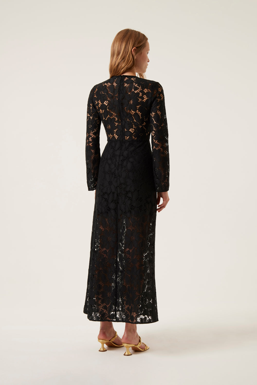 Long lacework dress