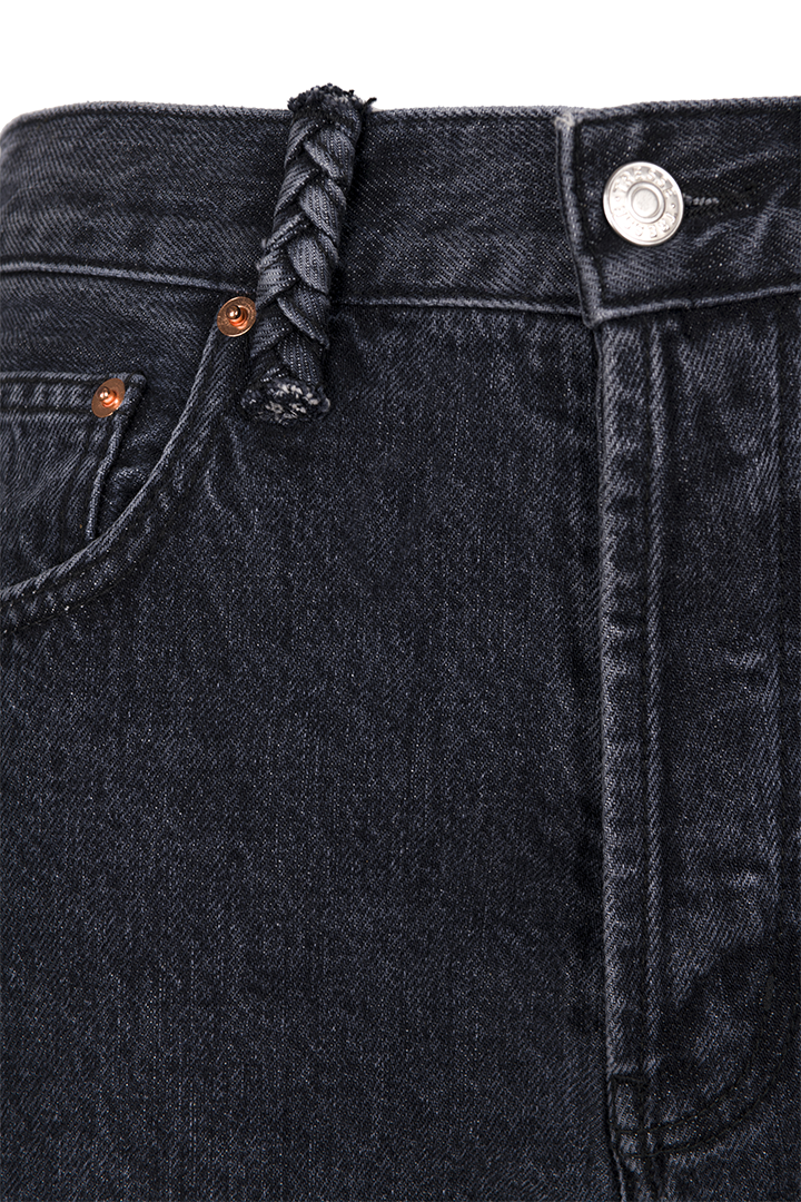 High-waisted straight-leg jeans