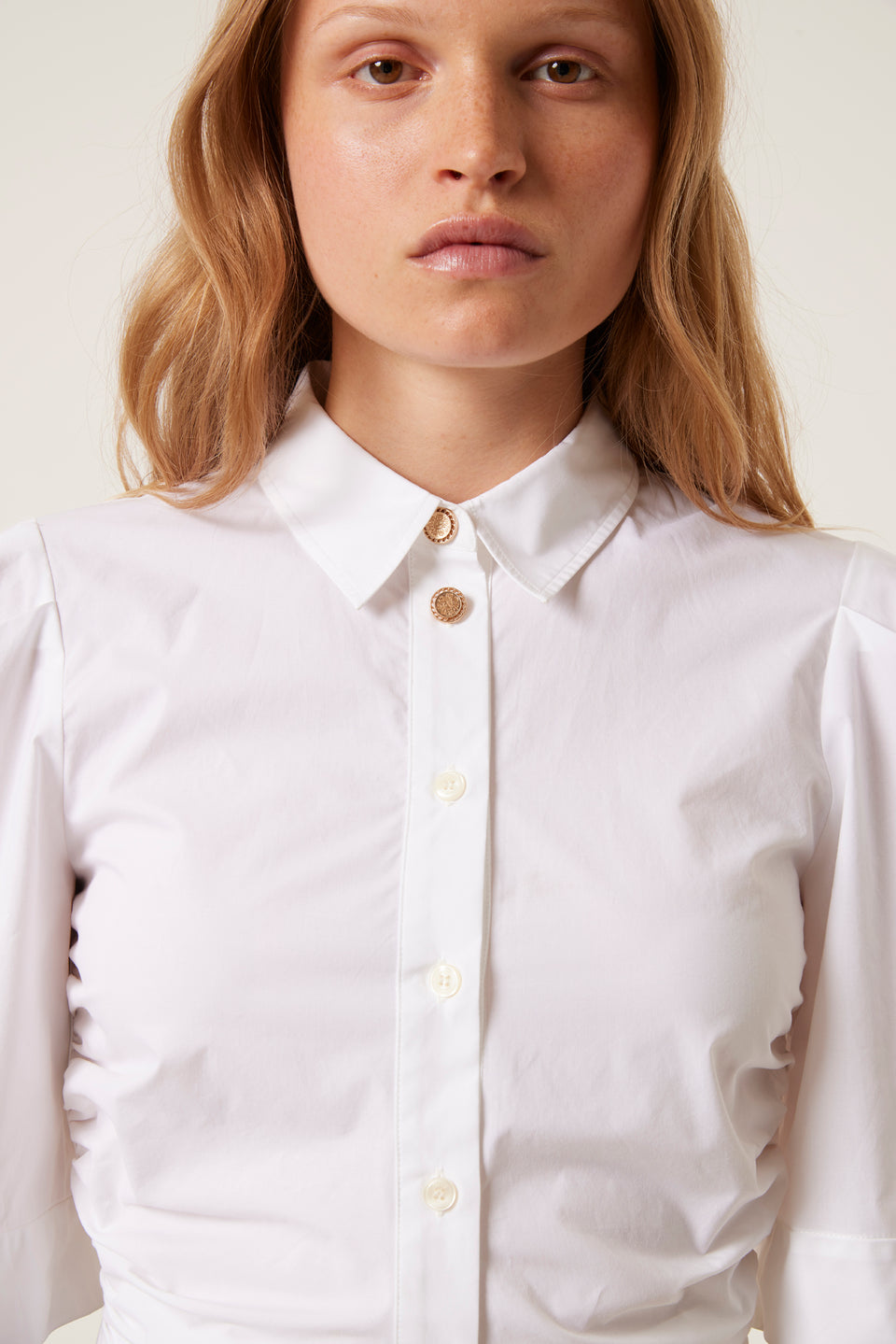 Chemise courte boutons soleil