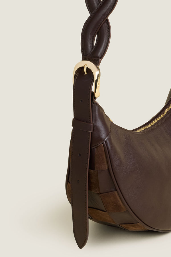 Two-material checkerboard pattern shoulder bag