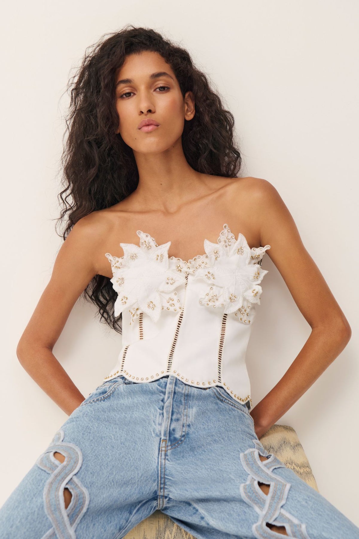 Bustier with flower-embellished bust
