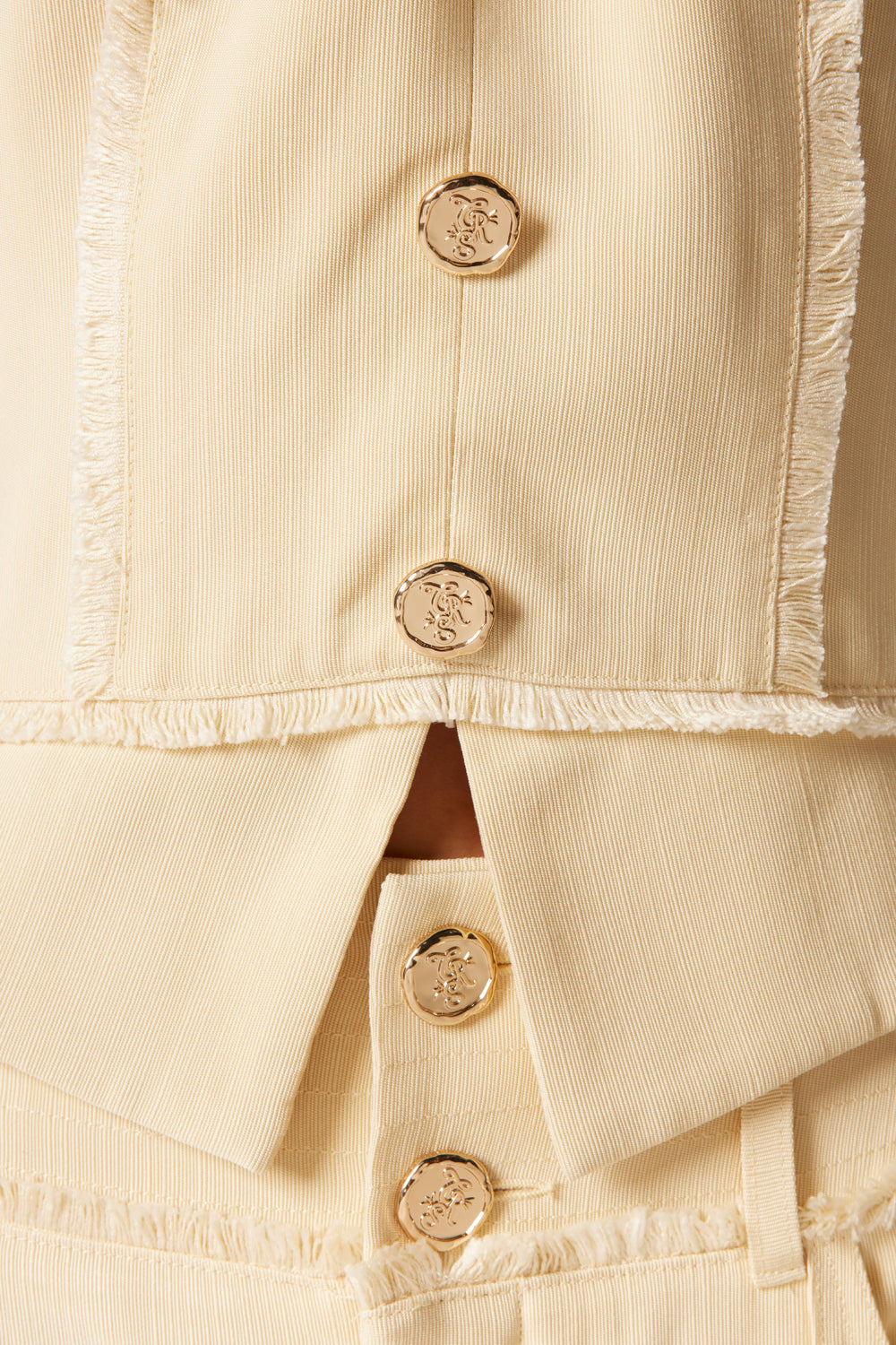 Backless tailored top