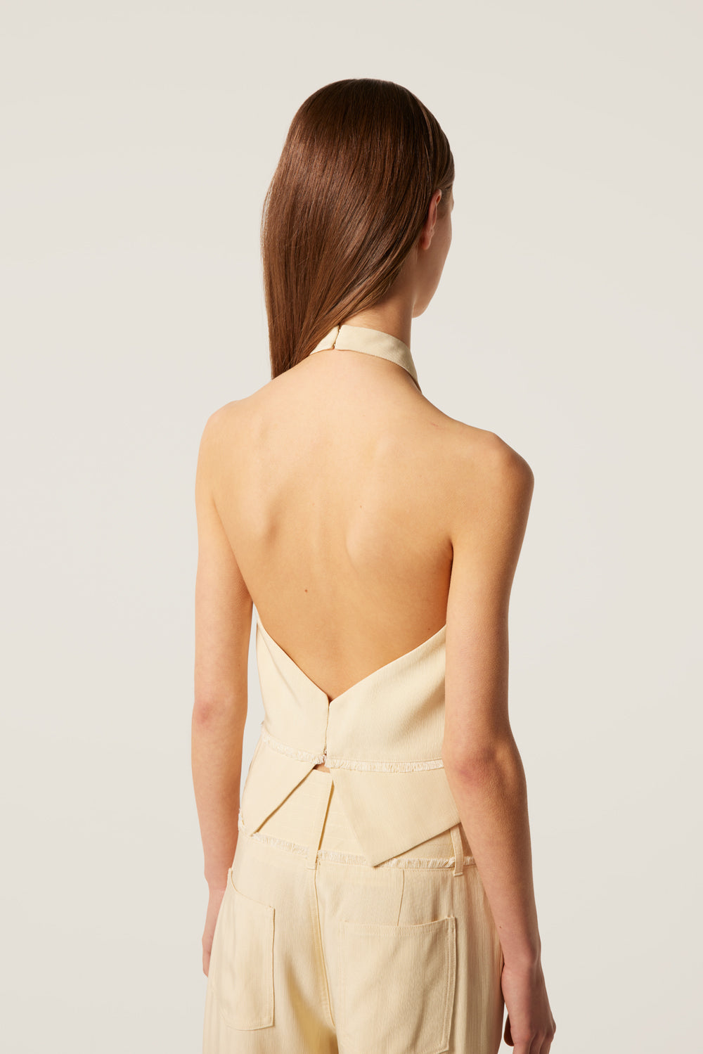 Backless tailored top