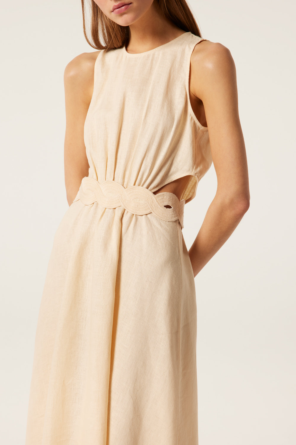 Long dress with braid belt