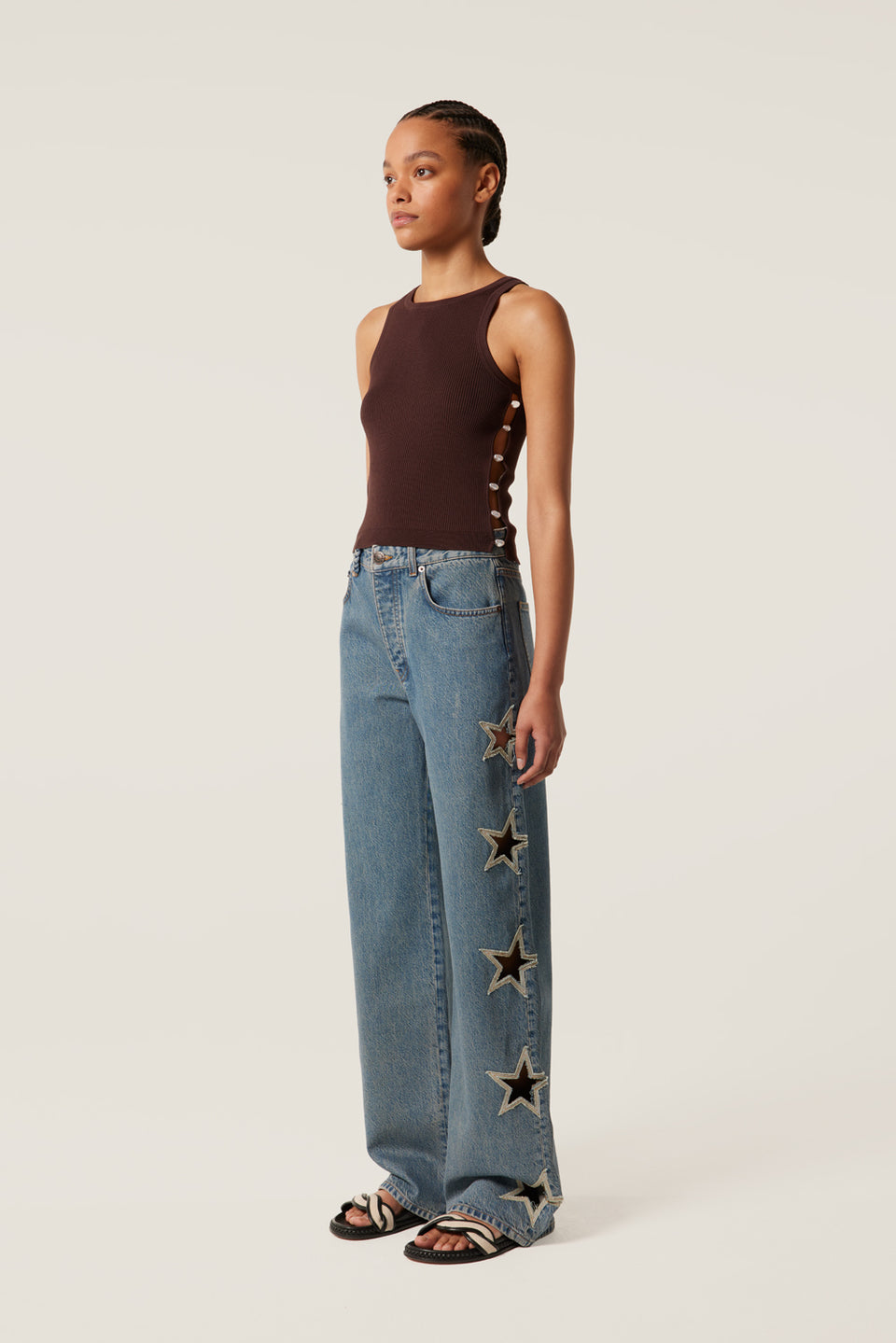Denim à ouvertures étoiles