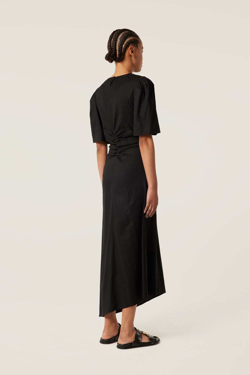 Shell collar dress