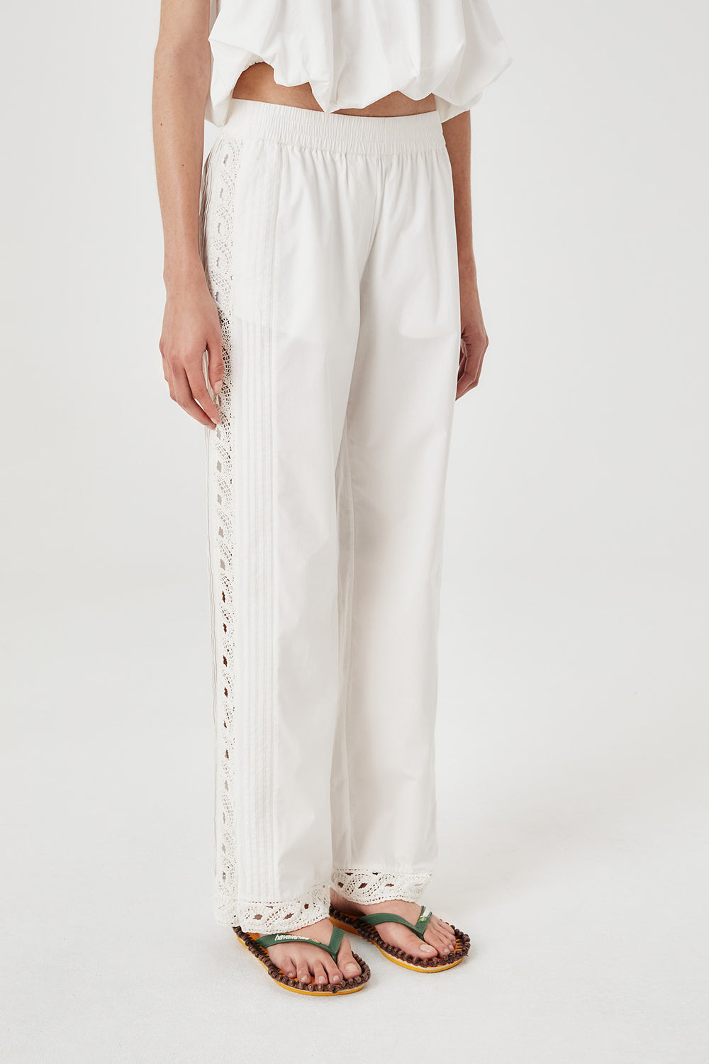 Lightweight embroidered trousers
