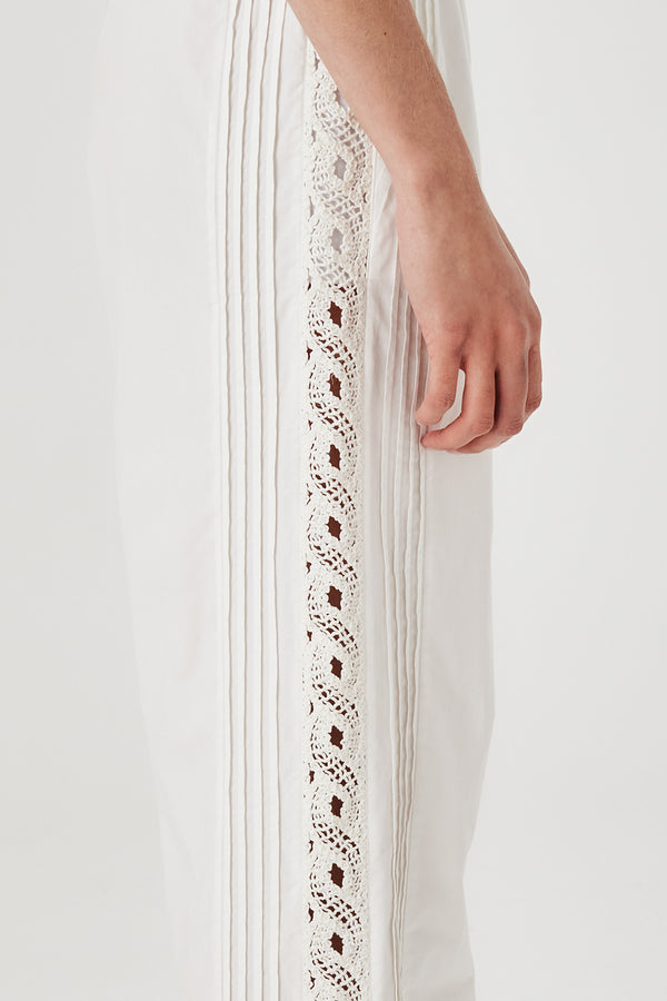 Pantalon léger à broderie