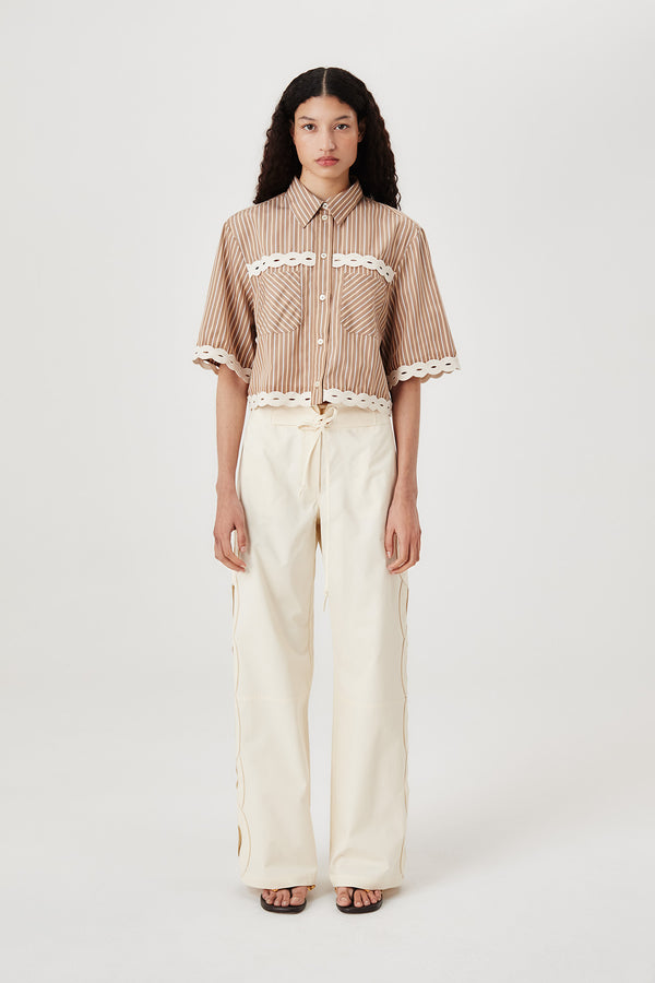 Pantalon écru tresse