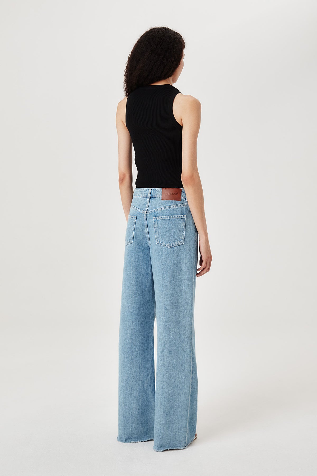 Top en maille à ouverture asymétrique