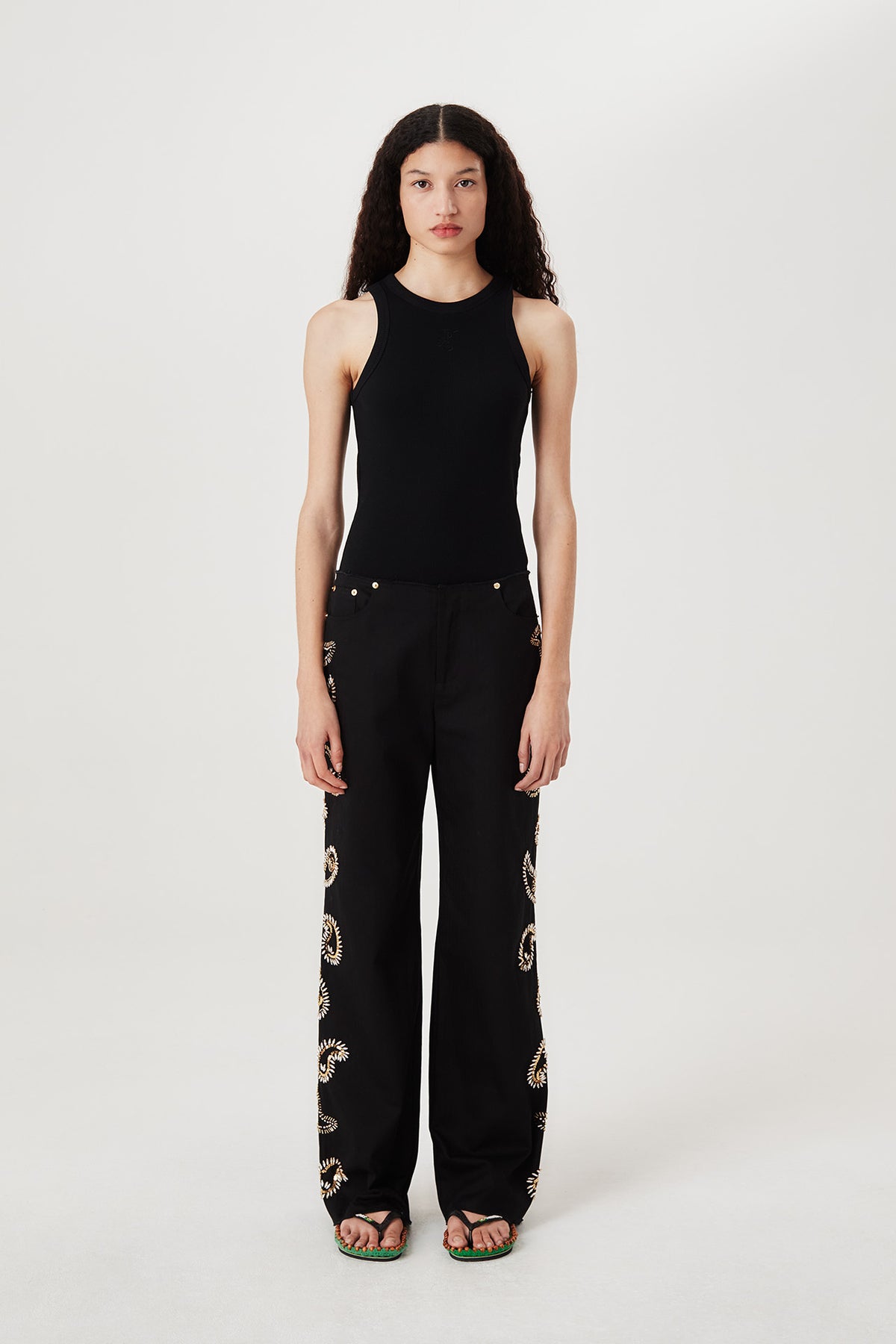 Pantalon brodé