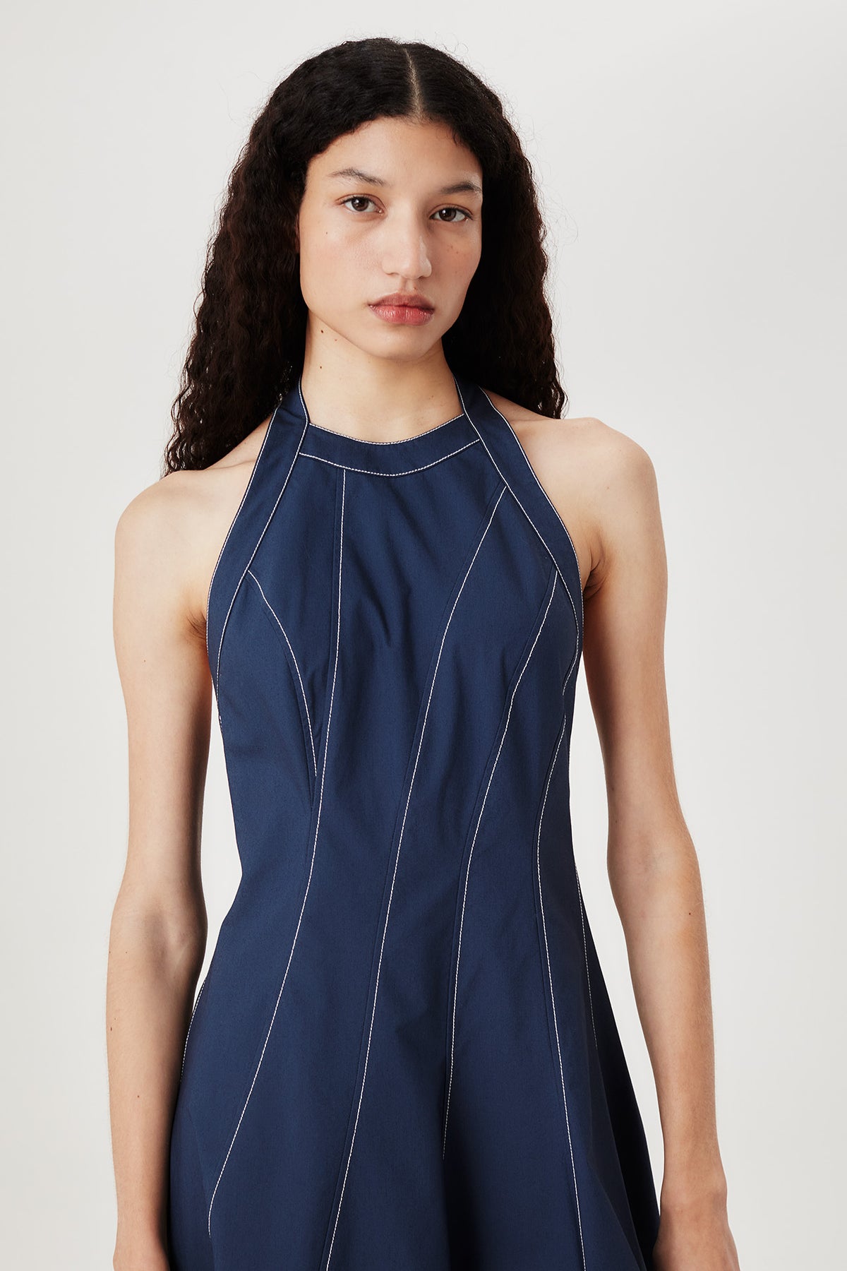 Robe dos nu