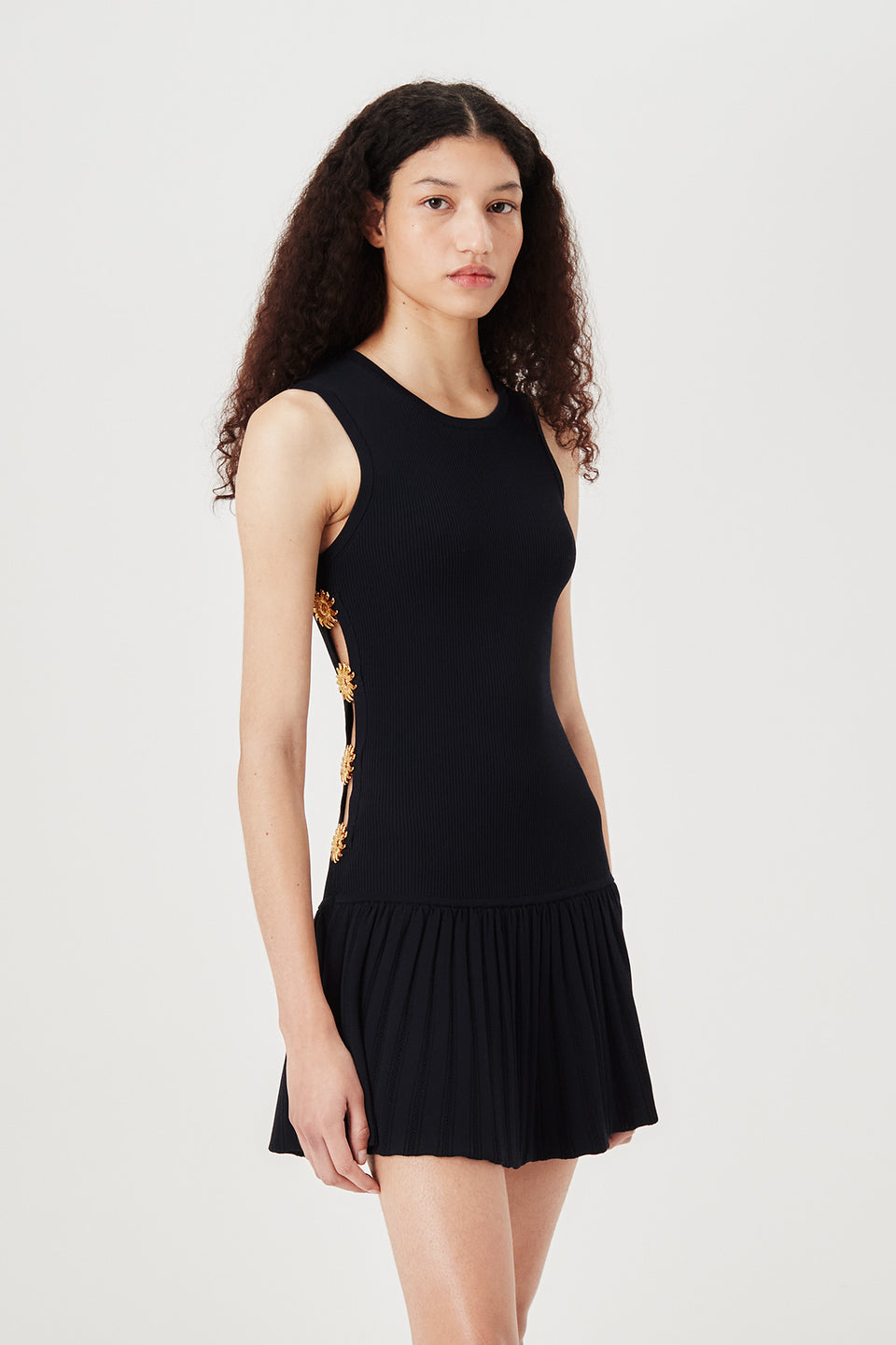 Robe courte plissée