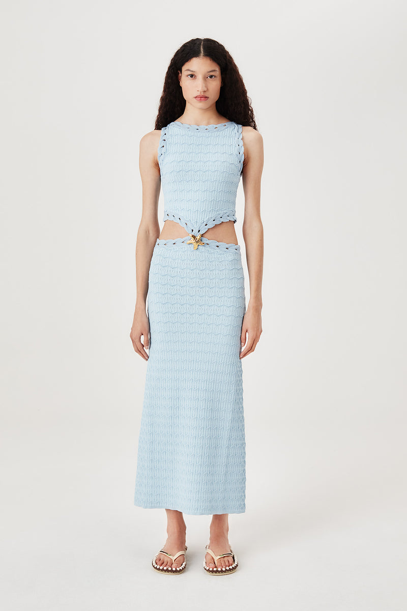 Robe longue à étoile dorée