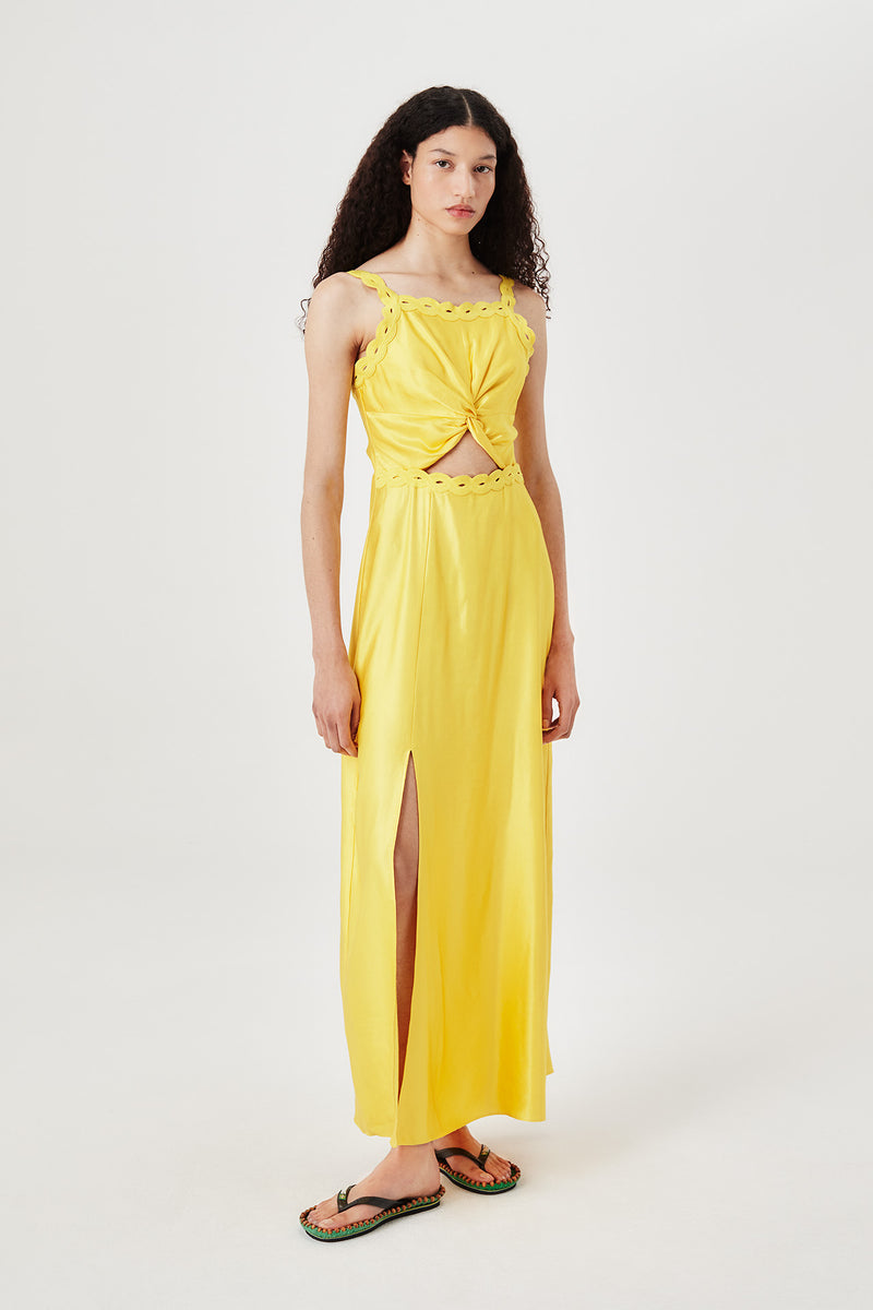 Robe longue satinée