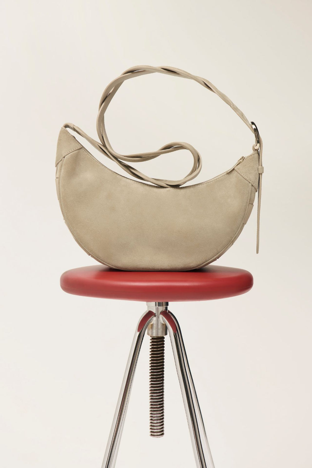 Sac bandoulière motif damier bi-matière