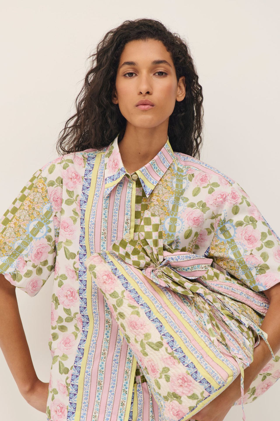 Camisa de popelina Liberty con mangas abullonadas