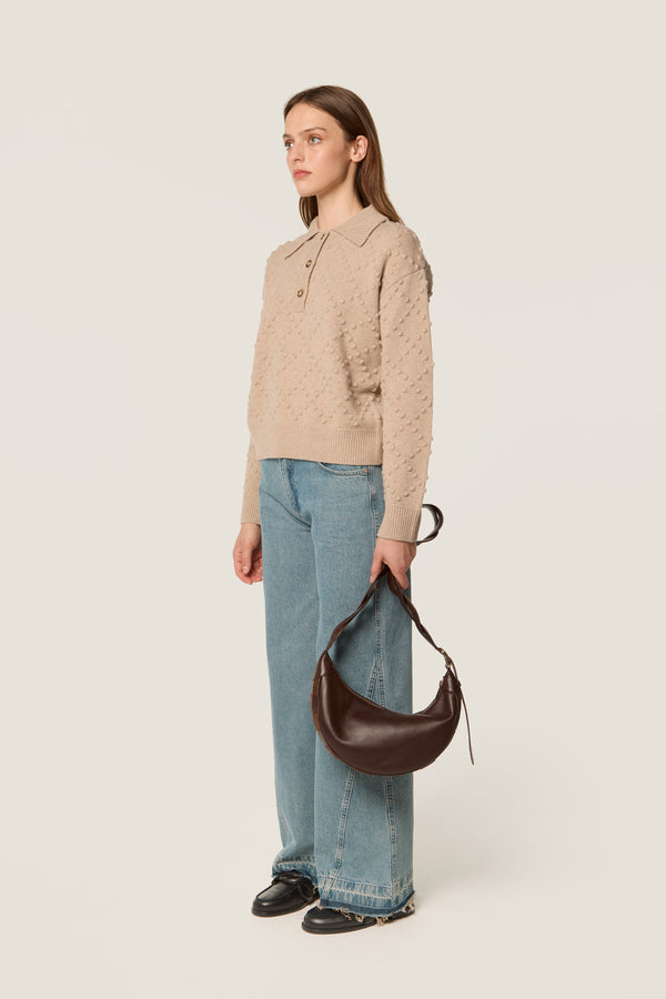 Two-material checkerboard pattern shoulder bag